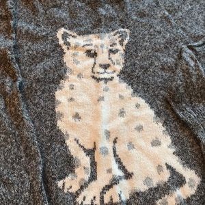 Hollister XS sweater
